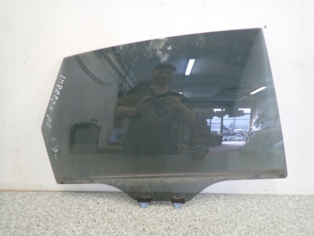 фото №1, Subaru impreza iii gh 07- стекло дверь задняя правая