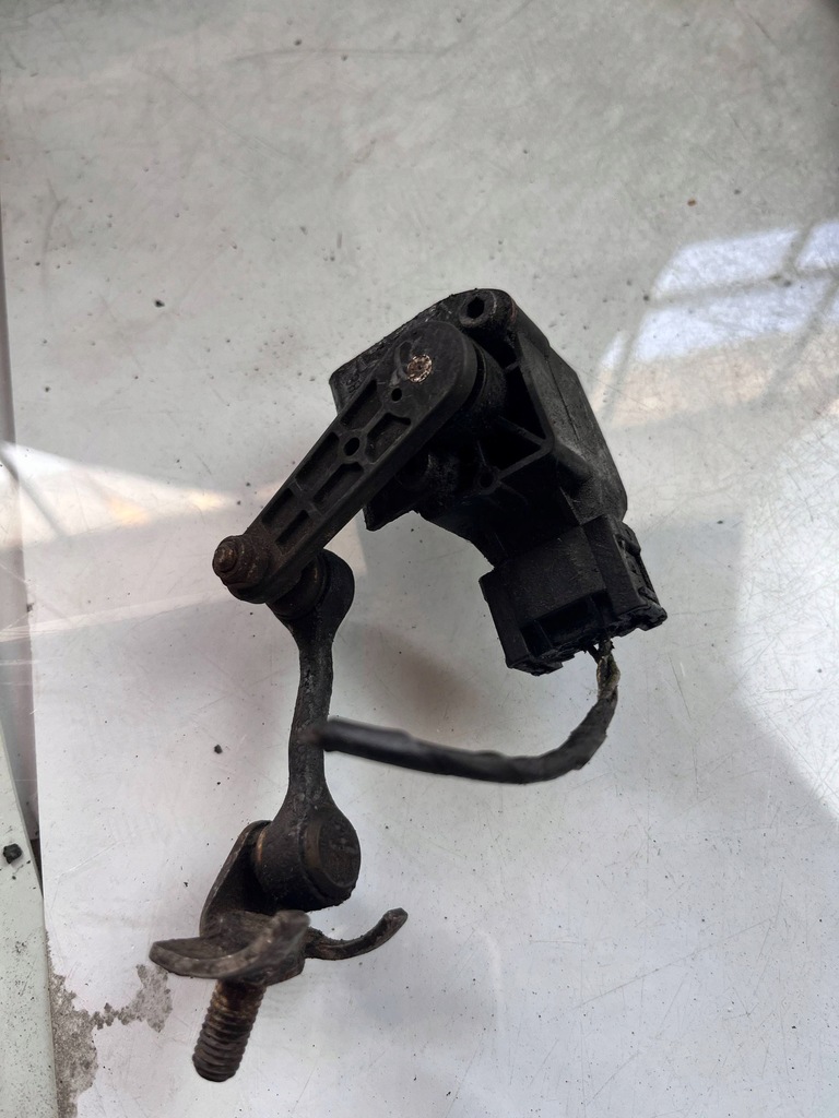 фото №9, Bmw 3 e46 2000cm3 дизель датчик вирівнювання світла