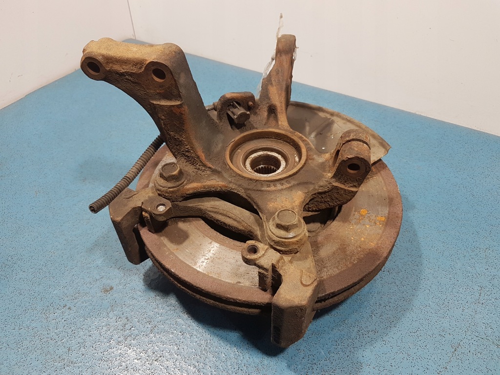 фото №5, Ford maverick ii поворотний кулак права права 2.0 16v