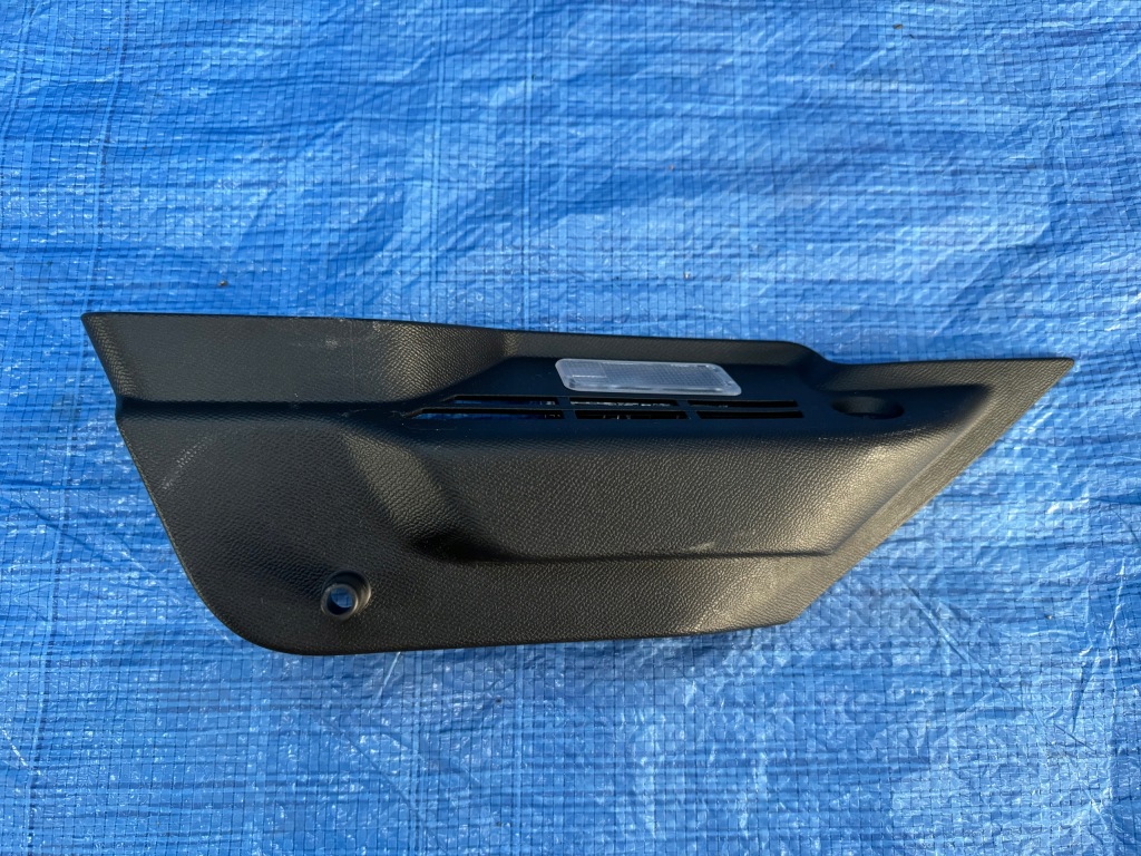 Купить Кронштейн полка багажника левая ds3 crossback 9820799780