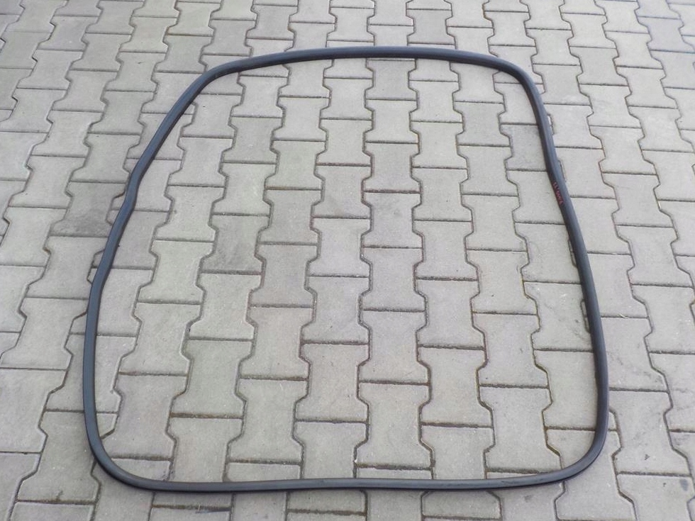 фото №1, Vw t5 прокладка дверь сдвижных правых