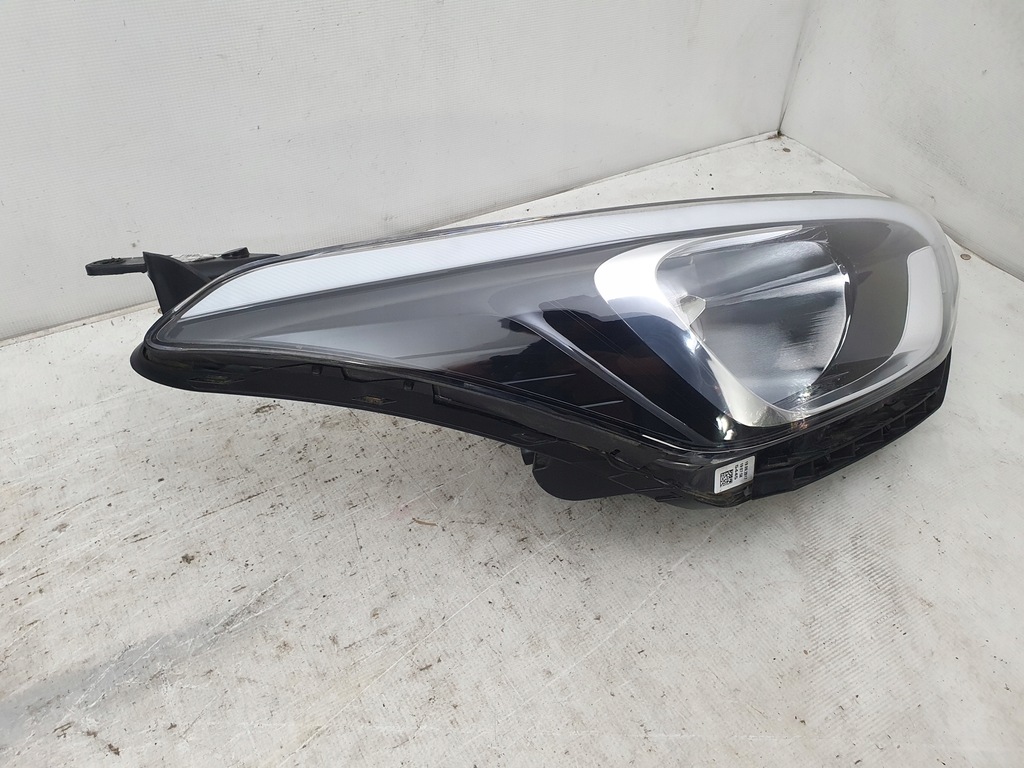 фото №8, Hyundai i20 2 ii 14-18 лампа правая правый перед передняя 92102 c8000