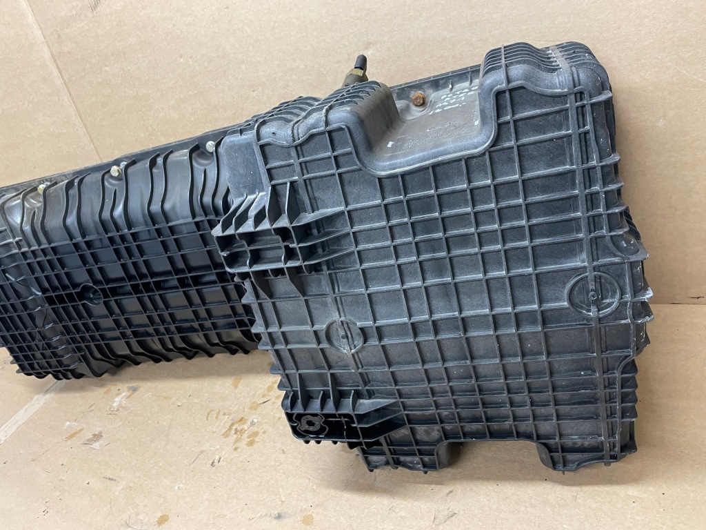 фото №4, Mercedes actros atego поддон масляная a4710108413