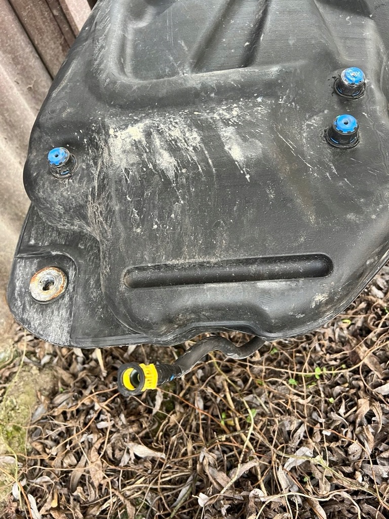 фото №8, Бак пального mercedes gle w166 / c292 бензин a1664700301