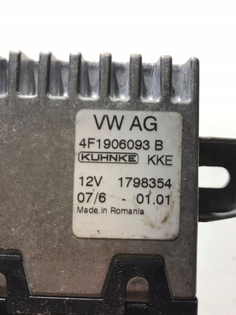 фото №11, Блок управления насоса впрыска audi q7 4l 4f1906093b