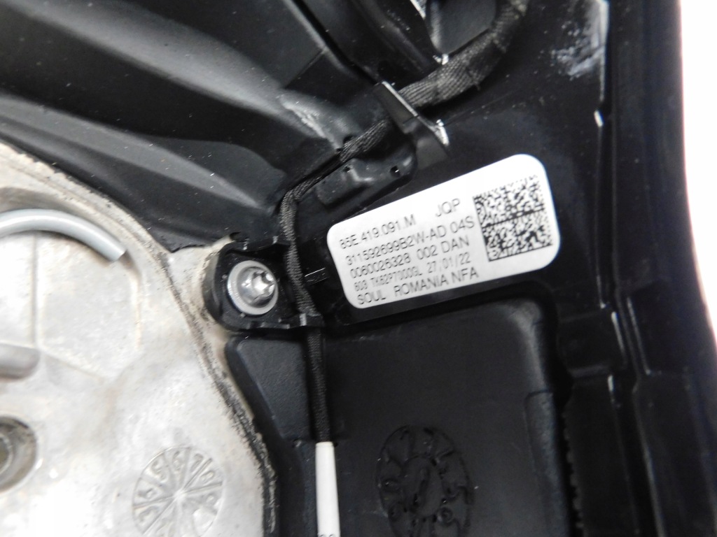 Повітропровід зрізана audi e-tron s-line 85e419091m Київ