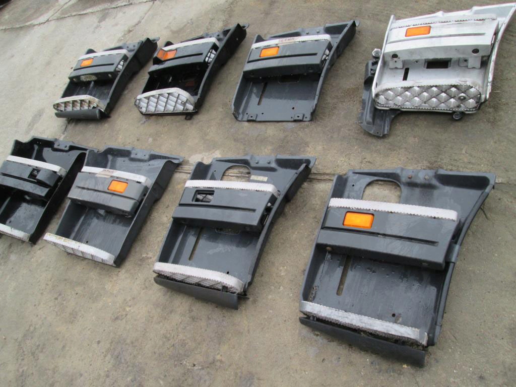 фото №3, Підніжка комплектна ліва scania r p g