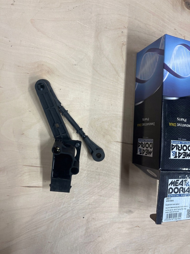 фото №5, Подвеска пневматический задняя land rover range rover sport l320 461610016