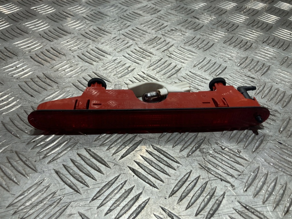 фото №1, Лампа стоп w крышка opel combo e 18- berlingo iv