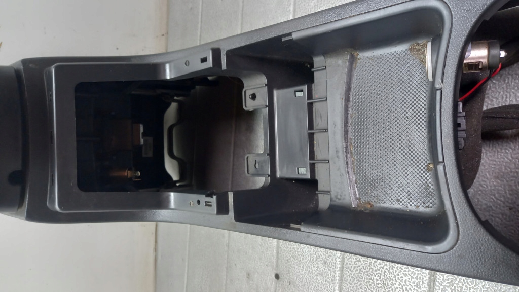 фото №9, Підлокітник kia carens