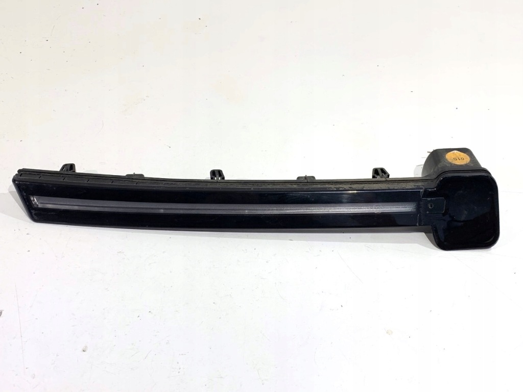 Купити Лампа drl правий перед vw id.3 10a941654d хетчбек світло