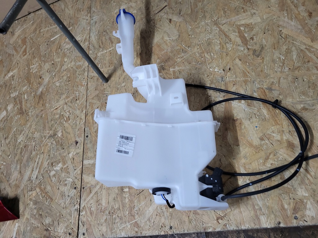 фото №8, Kia sportage 5 v 22r бак жидкость омывателя