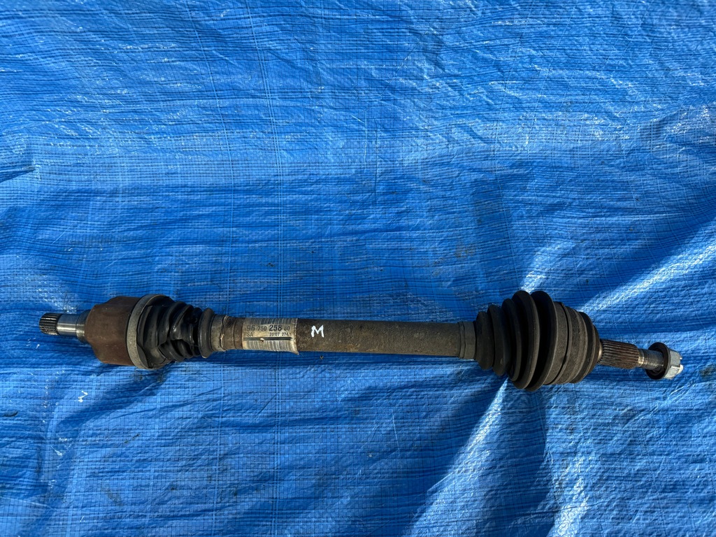 фото №1, Привідний вал ліва citroen c4 picasso ii 1.6 9675025880