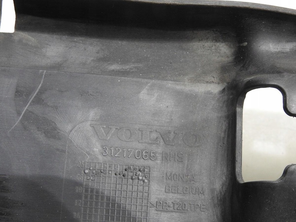 фото №8, Воздуховод воздуха правая volvo v70 iii 31217065