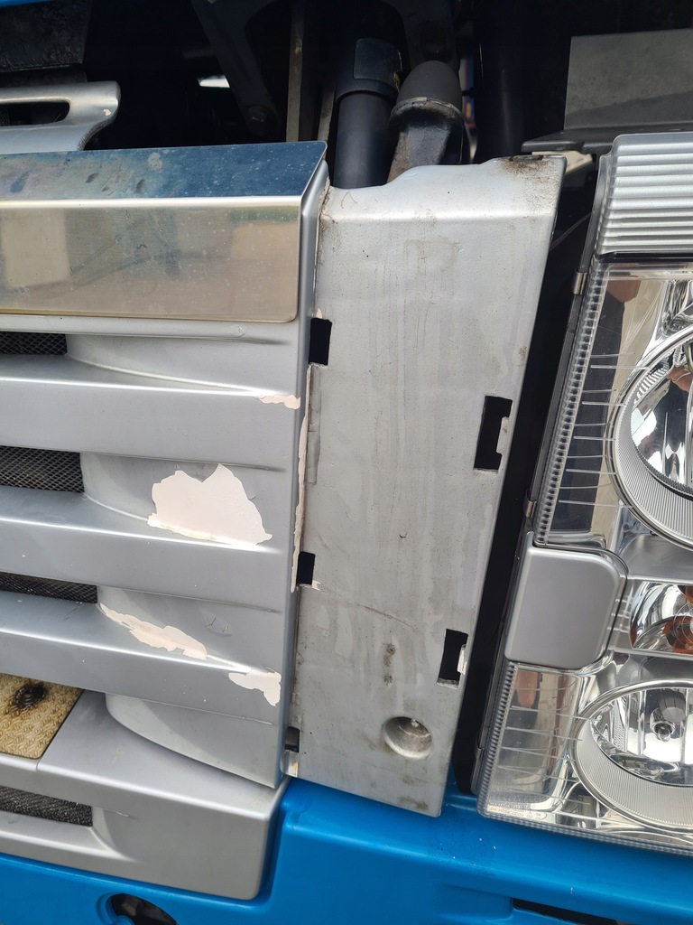 фото №5, Решітка радіатора решітка радіатора капот перед renault magnum dxi