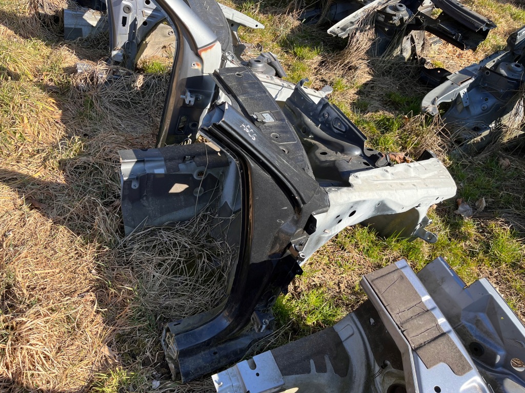 фото №3, Audi a6 c6 4f чверть перед права підкрилок