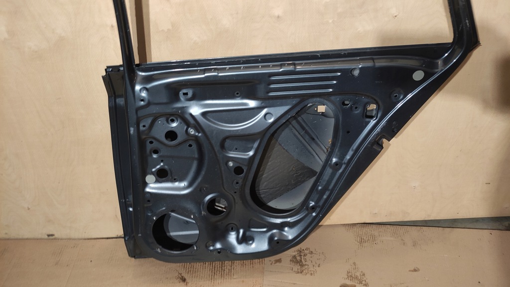 фото №10, Skoda fabia iii kombi 6v9 дверь правый задняя задние