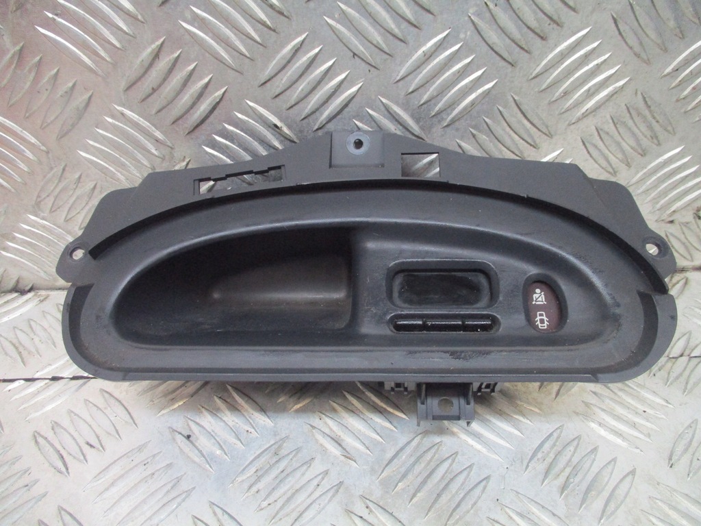 фото №1, Приборная панель часы renault megane i 7700840351