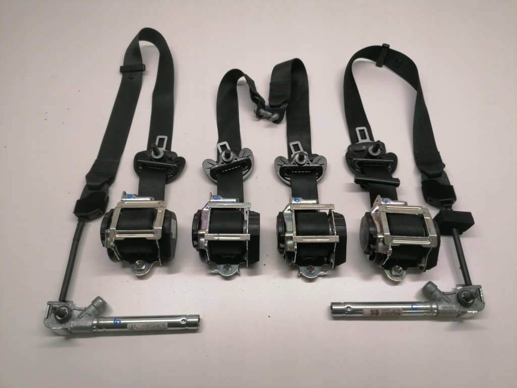 фото №1, Jeep avenger ремни безопасности оригинал seat ремни 2023-