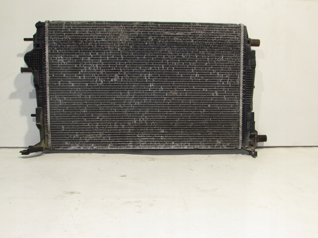 фото №1, Радіатор wody renault grand scenic iii 2.0 dci 214100002r