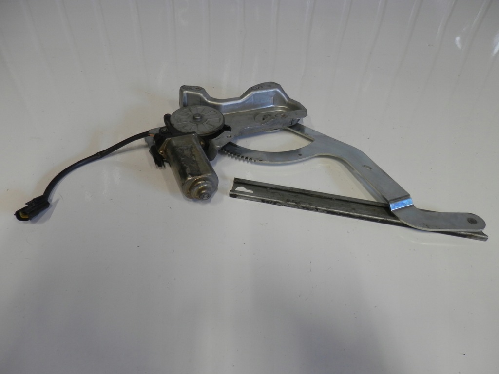 фото №1, Discovery ii подъемник стекло правый задняя