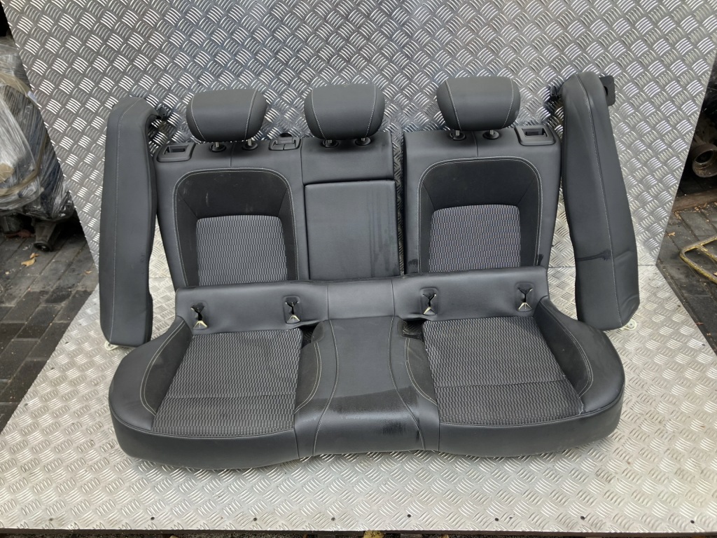 фото №1, Сидіння заднє сидіння задня задня болти opel insignia b 17- hb