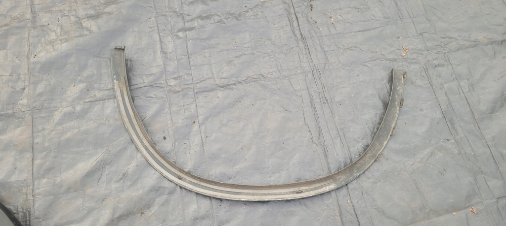 фото №7, Mercedes glc w253 молдинг крила правий перед