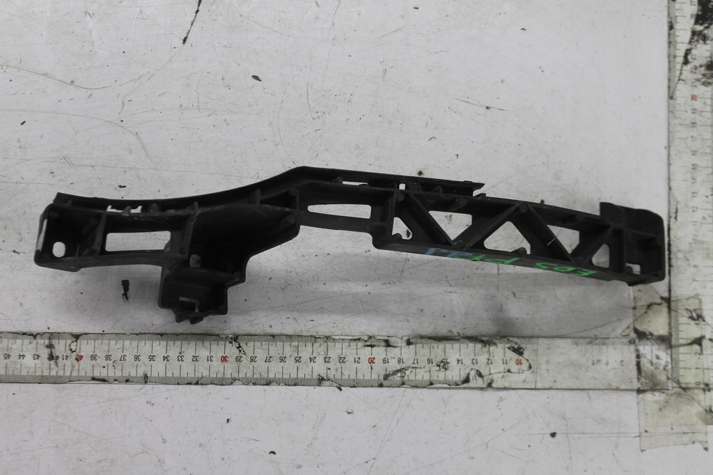 фото №1, Напрямна лампи правий перед 1q0807890 vw eos 05-10