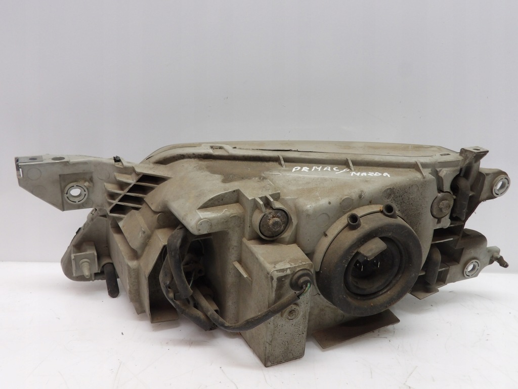 фото №2, Лампа передняя правая mazda premacy