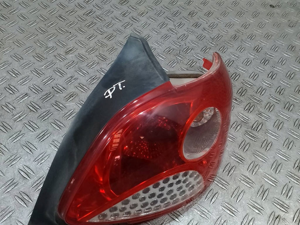 фото №6, Лампа задняя правая peugeot 206 plus 11-8057 r