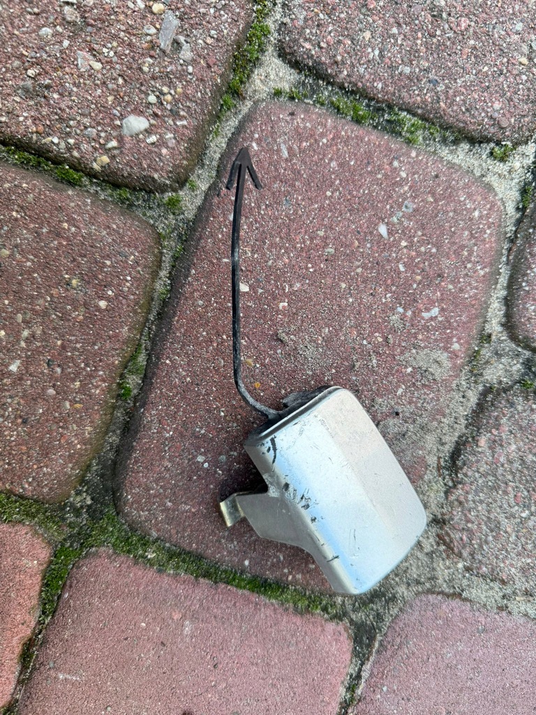 фото №1, Заглушка фаркоп бампера перед vw touran 1t0807205