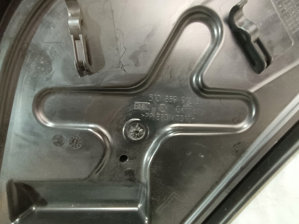 фото №11, Заглушка дверь правый задняя vw golf sportsvan