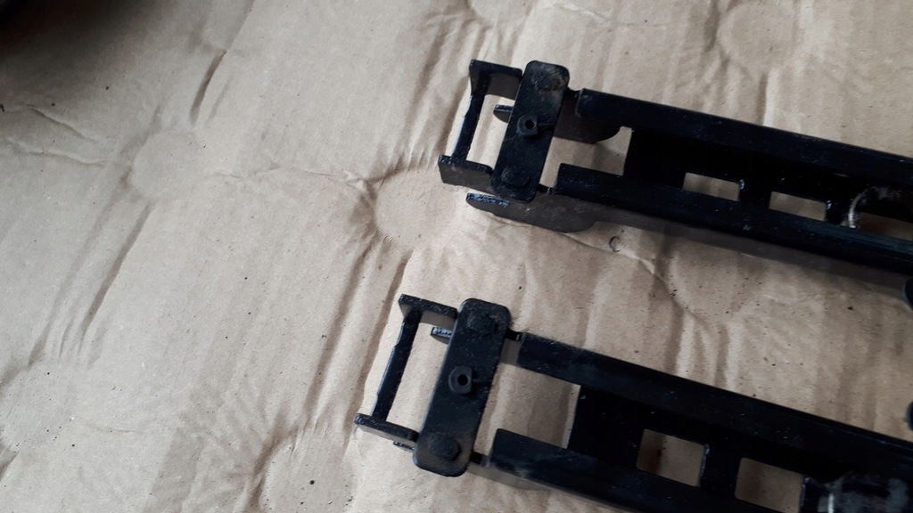 фото №4, A4 b8 ползунок регулировка поперечина a4 b7 b6 a5 8e0857833e