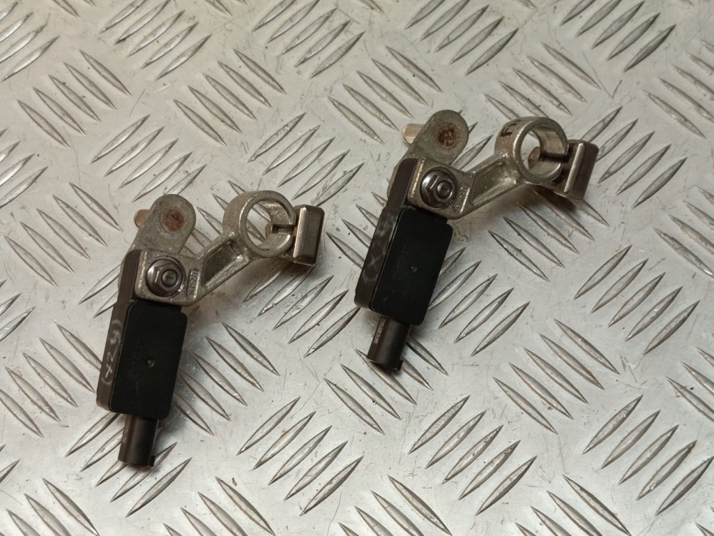 фото №13, Fiat 500e клемма минусовая предохранитель аккумулятор 52139571