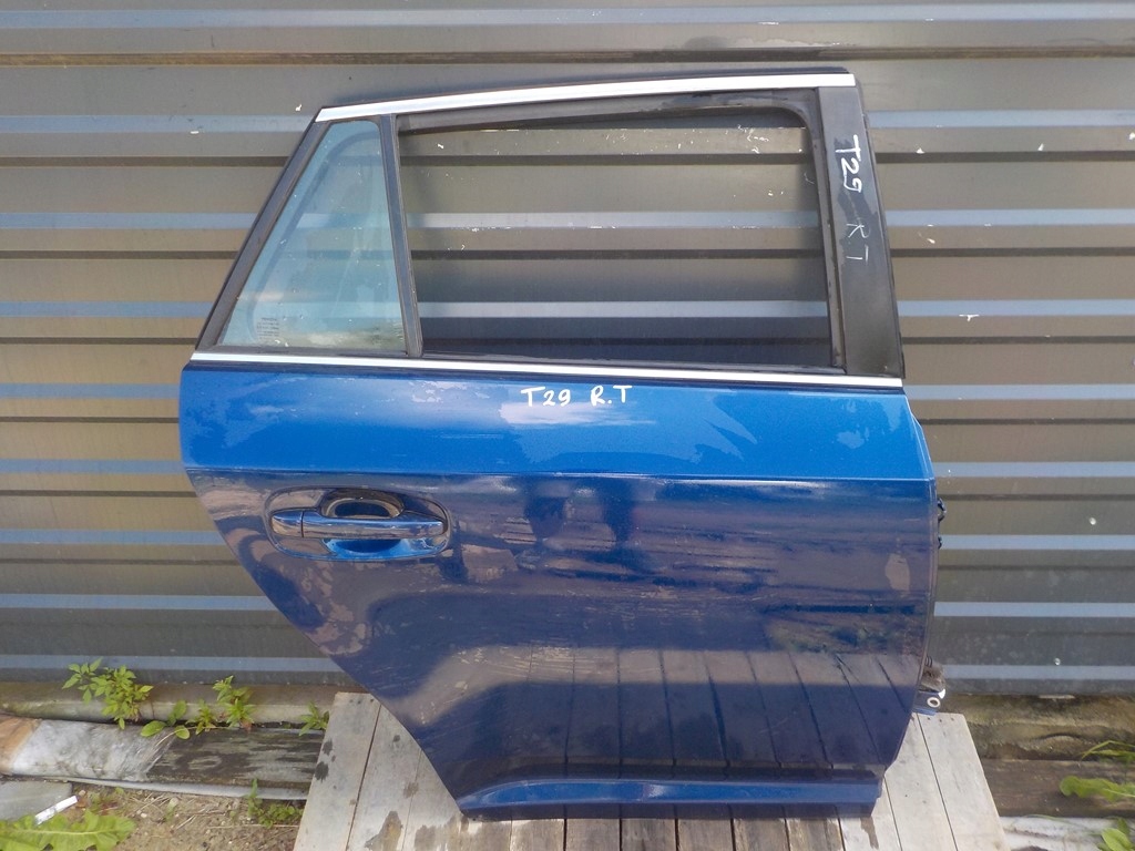 фото №1, Дверь правый задняя toyota avensis t29 kombi