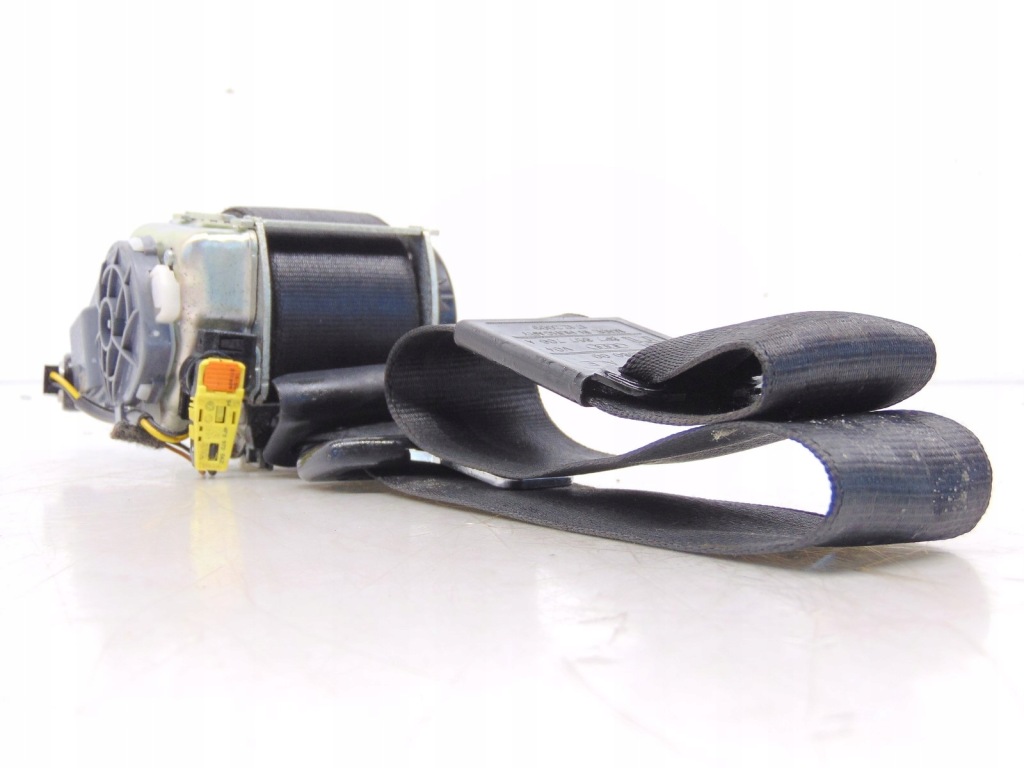 фото №1, Pas безопасности audi оригинальный номер 8p7857706a