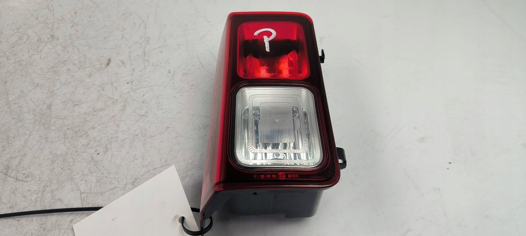 фото №2, Лампа права задня 93459475 renault trafic iii