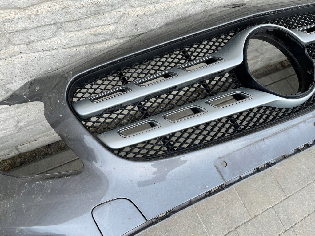 Бампер перед mercedes gla 156 x156 рестайлинг  решётка радиатора с Разборки