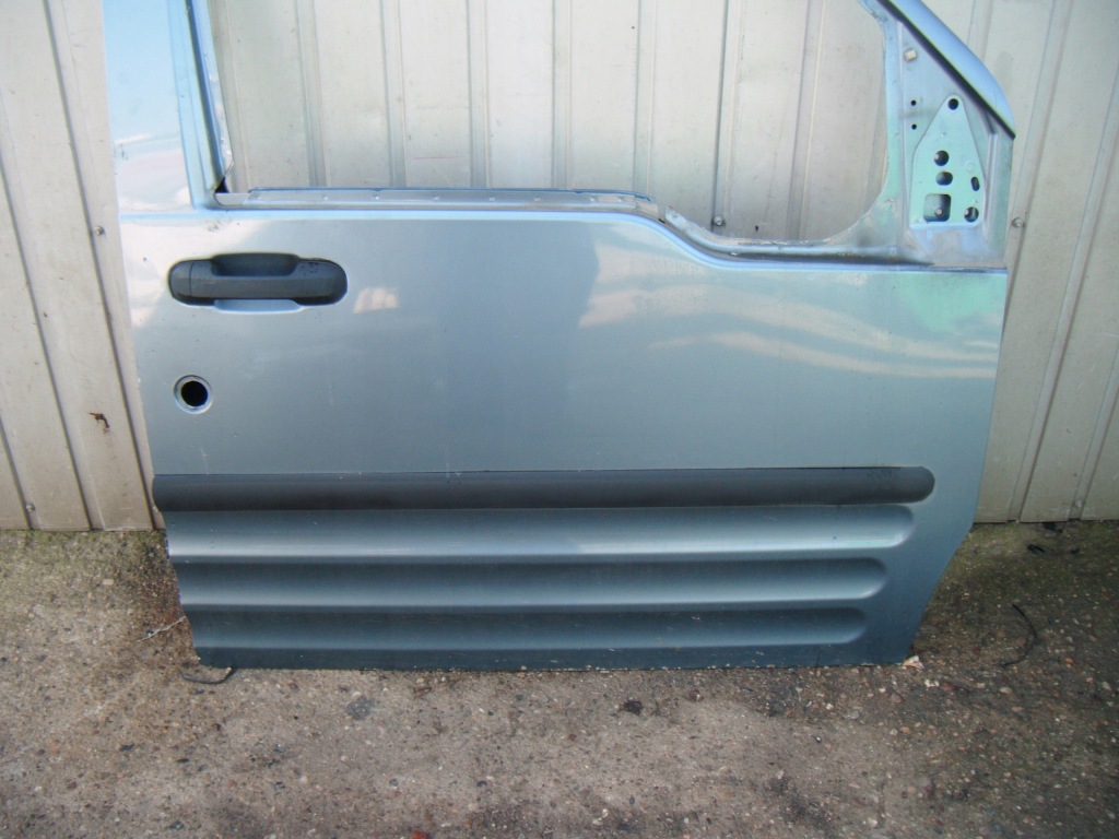 фото №3, Ford tourneo connect mk1 02-13 дверь правый перед