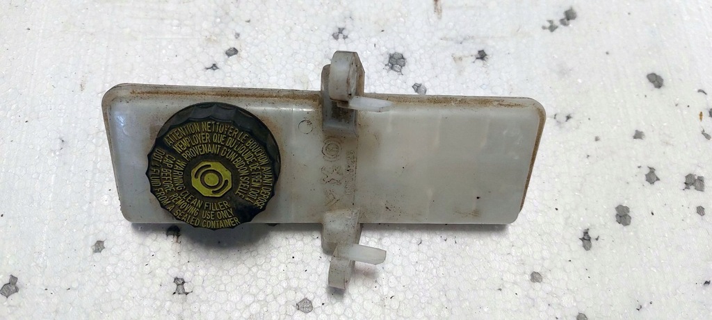 фото №1, Бак жидкость тормозной citroen c4 picasso ii 13-