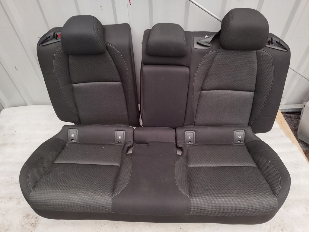 фото №7, Mazda cx-30 19- сиденья заднее сиденье