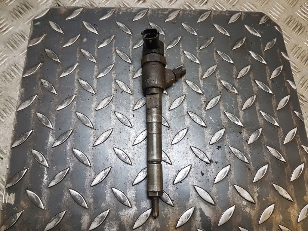 Купити Інжектор форсунка opel corsa c 1.3cdti 0445110083