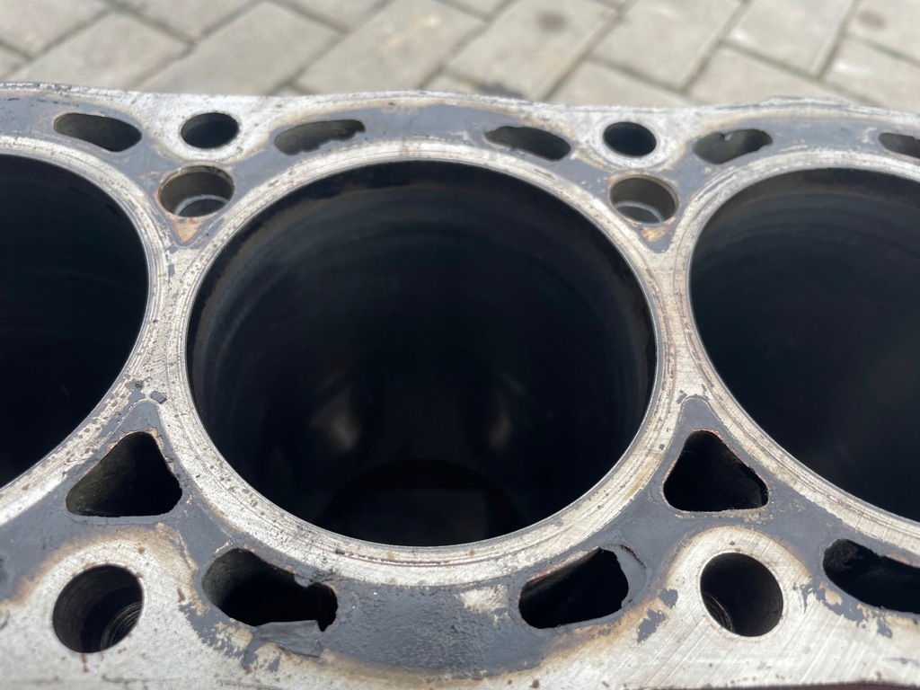 фото №8, Блок двигатель 2.0 tdci 16v ford kuga galaxy mondeo