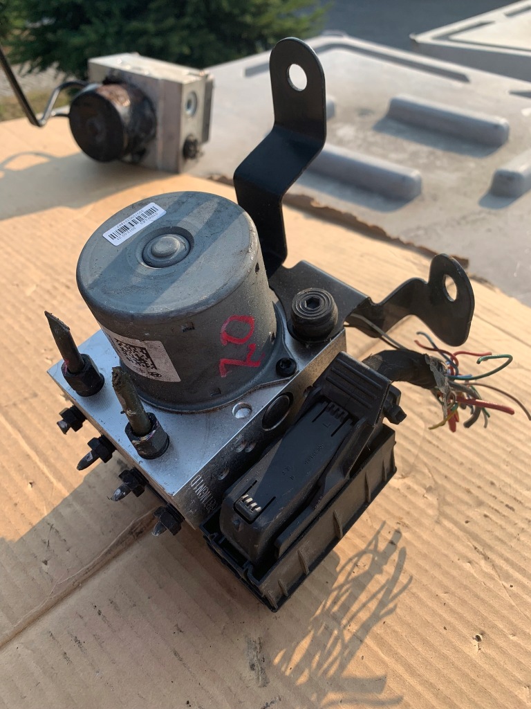 фото №3, Насос abs hyundai genesis coupe