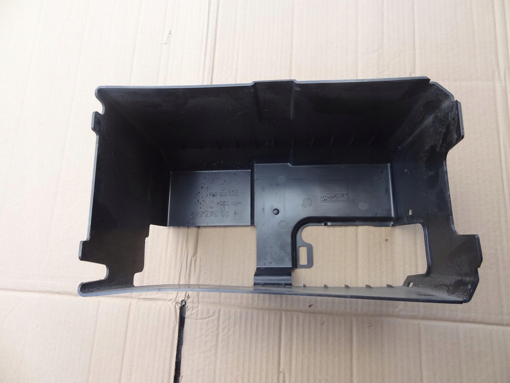 фото №1, Корпус акумулятор opel insignia b 23347542 ita