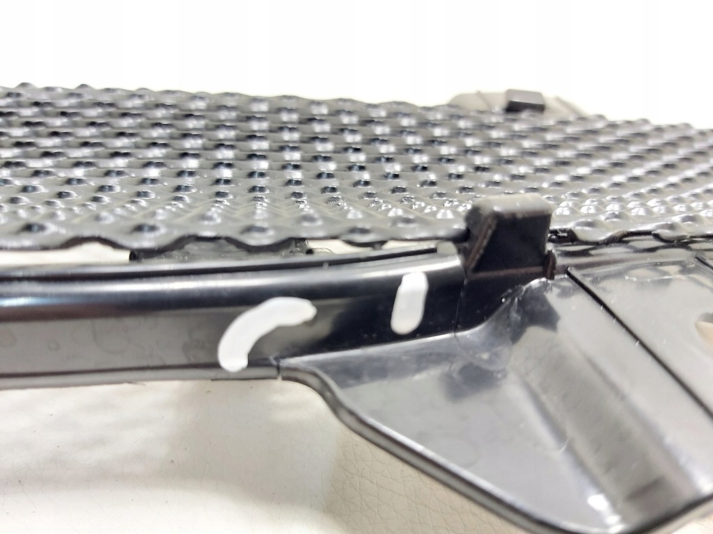 фото №4, Решітка впуск капот aston martin