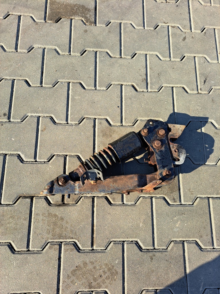 фото №1, Замок кронштейн кабіни renault premium dxi volvo fe