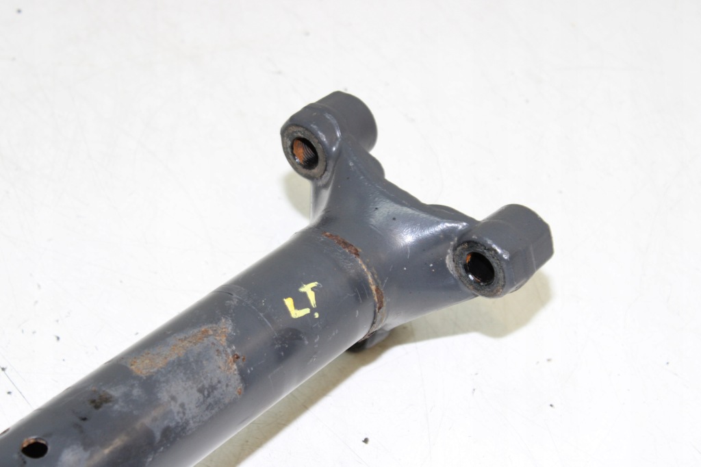 фото №6, Кронштейн труба трубка брызговик крыла левый задняя mercedes actros mp4