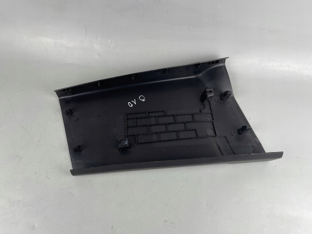 Защита стойка b нижняя левая сторона ds automobiles 3 crossback 9820797577 Киев