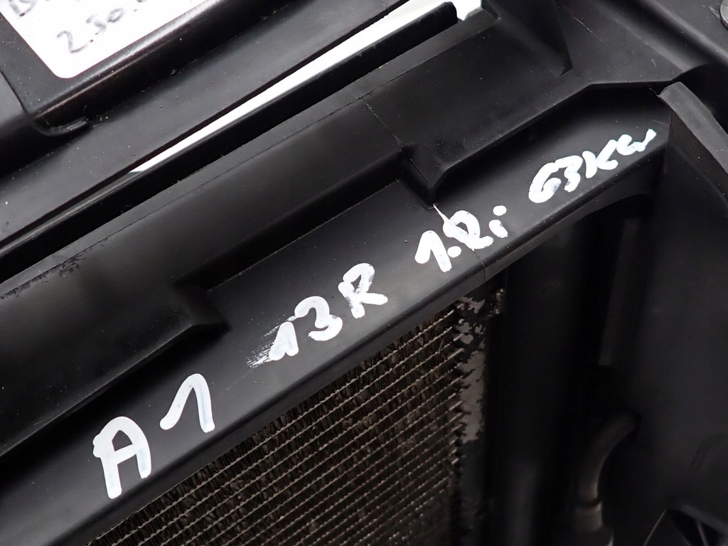 фото №16, Комплект радіатор wody кондиціонер вентилятор pas audi a1 8x 1.2i 63kw 13r